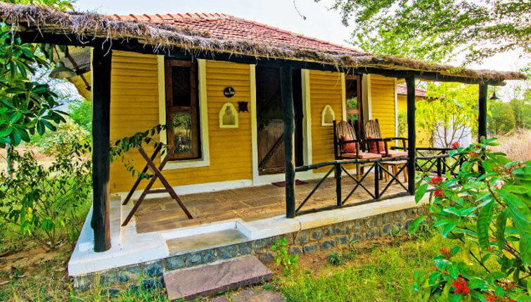 Hotel Tigergarh Resort Bandhavgarh