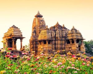 10 Best Places to Visit in Madhya Pradesh | MP Tourism