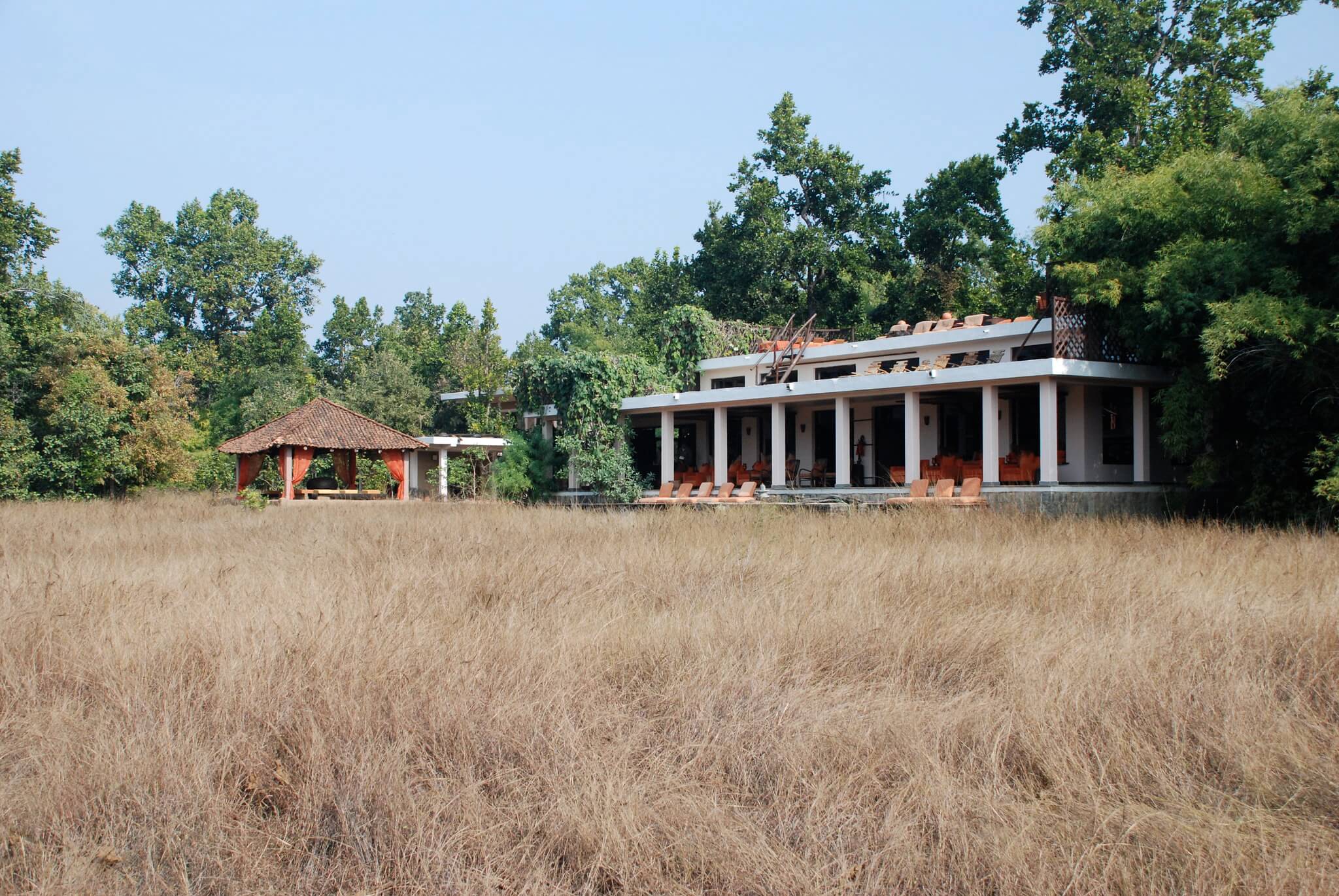 mahua kothi a taj safari bandhavgarh national park